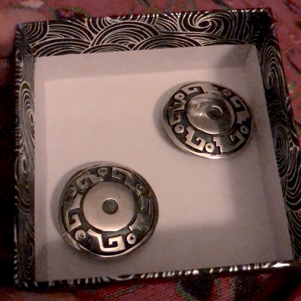 Handcrafted. Vintage sterling earrings w/clasp. - Picture 5 of 6